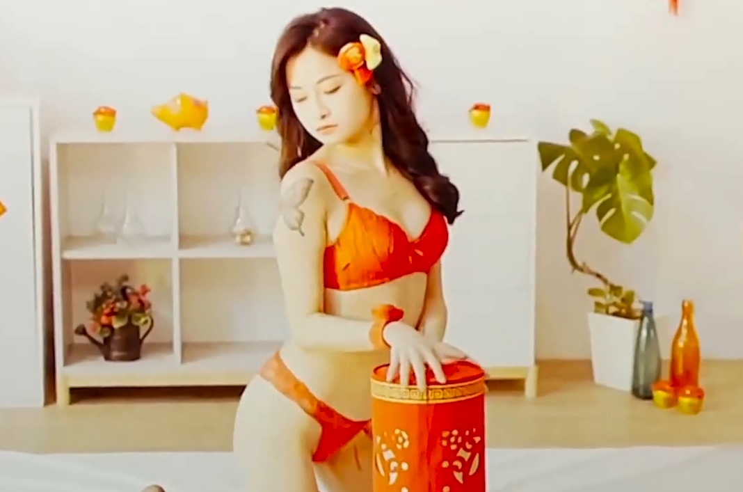 终极福利5p！小婕的三周年岁末粉丝感谢祭｜小婕hotbabegirl2022年年swag最新作品